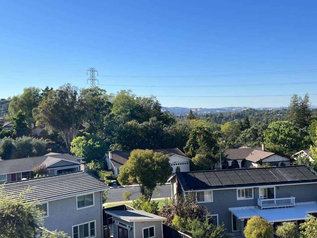 About Paddock Hills HOA, Livorna Estates Community